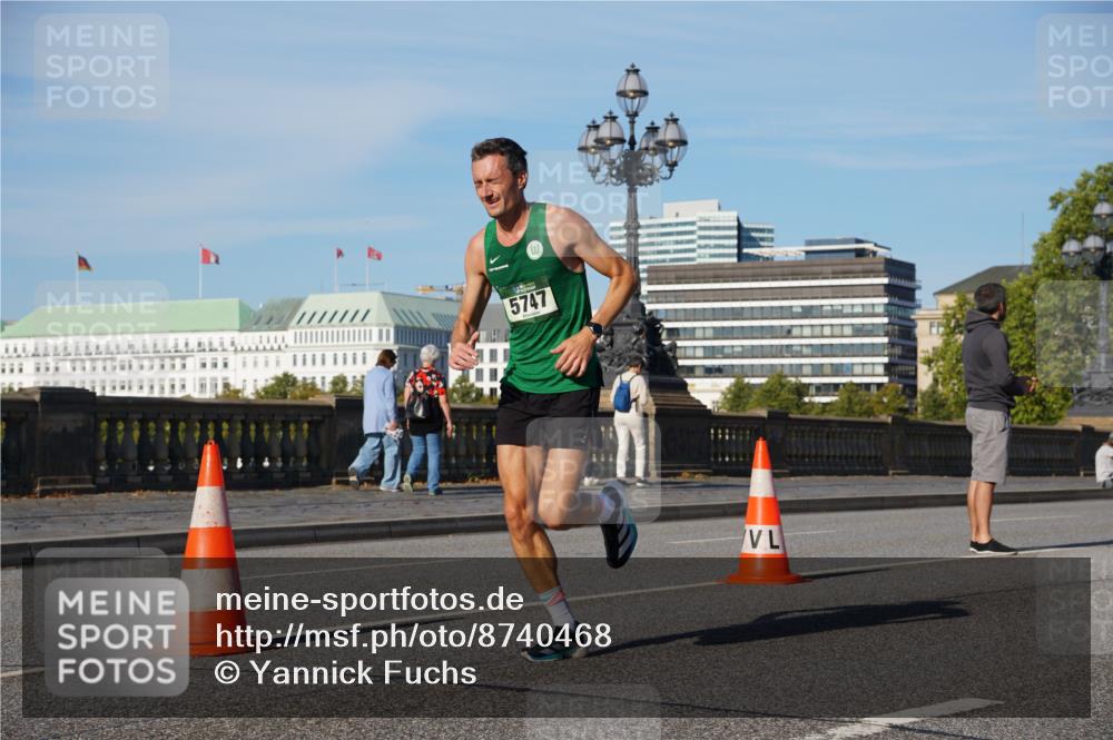 07.09.2025 - BARMER Alsterlauf Yannick Fuchs http://msf.ph/oto/8740468 07.09.2025 09:27:16 Laufen 5747 meine-sportfotos.de