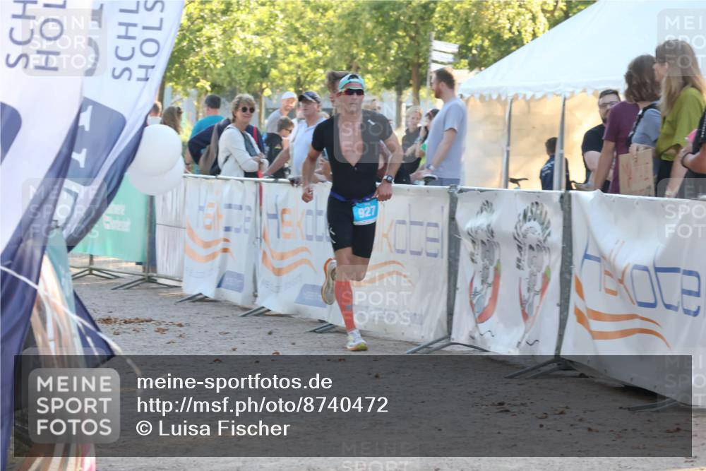 07.09.2025 - 19. Norderstedt Triathlon Luisa Fischer http://msf.ph/oto/8740472 07.09.2025 16:53:25 Ziel  meine-sportfotos.de