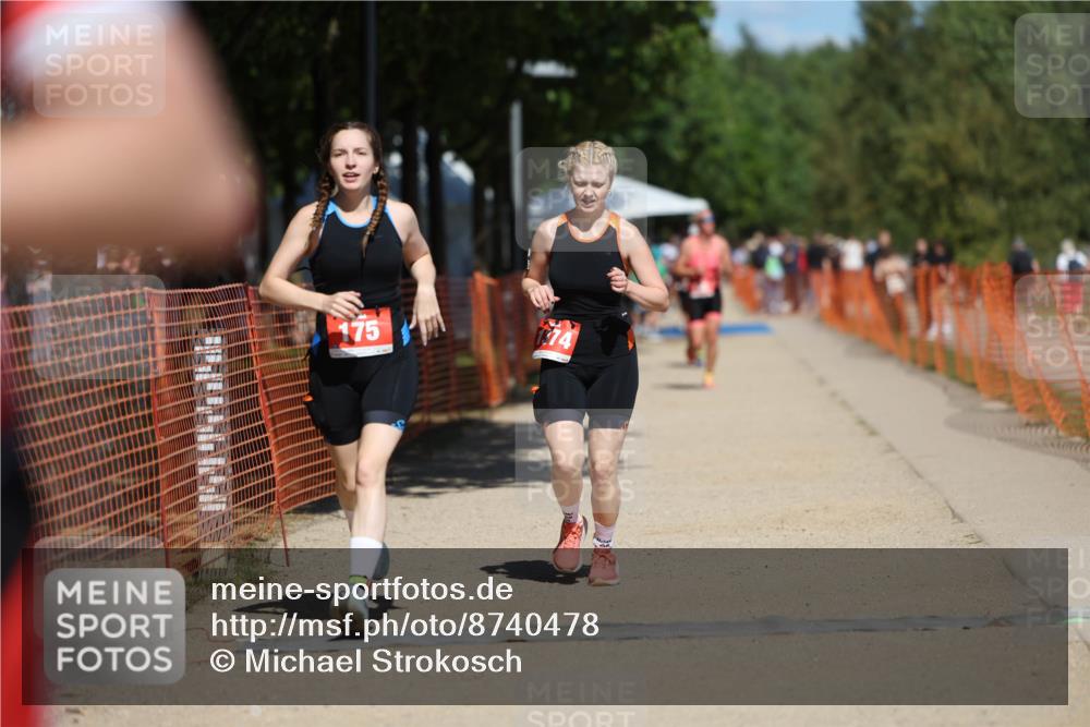 07.09.2025 - 19. Norderstedt Triathlon Michael Strokosch http://msf.ph/oto/8740478 07.09.2025 13:06:55 Laufen 175, 712, 851, 1374 meine-sportfotos.de