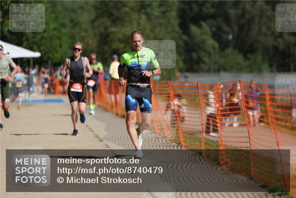 07.09.2025 - 19. Norderstedt Triathlon Michael Strokosch http://msf.ph/oto/8740479 07.09.2025 11:52:21 Laufen 154, 771, 1188, 1197 meine-sportfotos.de
