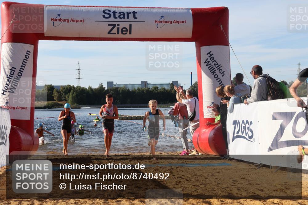 07.09.2025 - 19. Norderstedt Triathlon Luisa Fischer http://msf.ph/oto/8740492 07.09.2025 09:30:45 Schwimmen 575, 577, 578, 580, 584, 589, 592, 596, 598, 620, 621, 624 meine-sportfotos.de