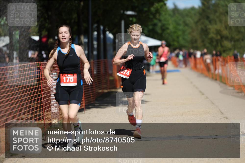 07.09.2025 - 19. Norderstedt Triathlon Michael Strokosch http://msf.ph/oto/8740505 07.09.2025 13:06:55 Laufen 175, 712, 851, 1374 meine-sportfotos.de