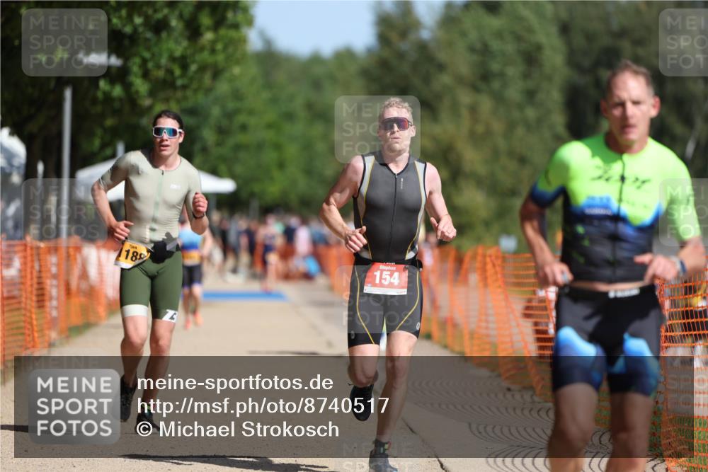 07.09.2025 - 19. Norderstedt Triathlon Michael Strokosch http://msf.ph/oto/8740517 07.09.2025 11:52:25 Laufen 154, 771, 1188, 1377 meine-sportfotos.de