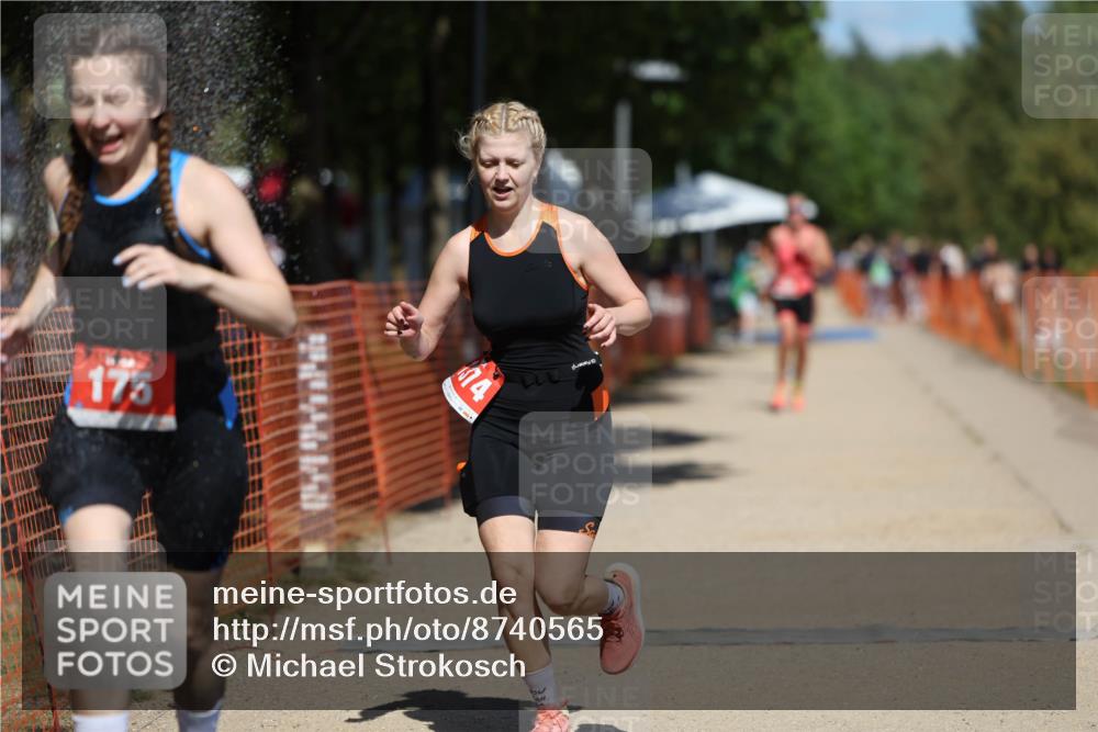 07.09.2025 - 19. Norderstedt Triathlon Michael Strokosch http://msf.ph/oto/8740565 07.09.2025 13:06:56 Laufen 175, 712, 798, 851, 1374 meine-sportfotos.de
