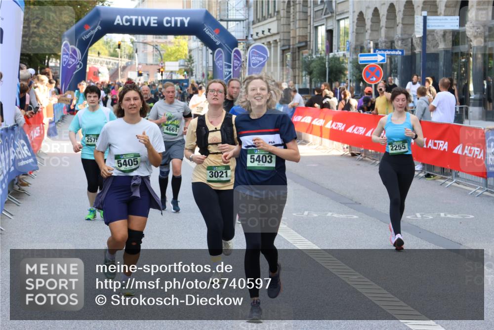 07.09.2025 - BARMER Alsterlauf Strokosch-Dieckow http://msf.ph/oto/8740597 07.09.2025 10:18:32 Ziel 2063, 2219, 2267, 2587, 2625, 3084, 3092, 3186, 3848, 3849, 4071, 4869, 6055 meine-sportfotos.de