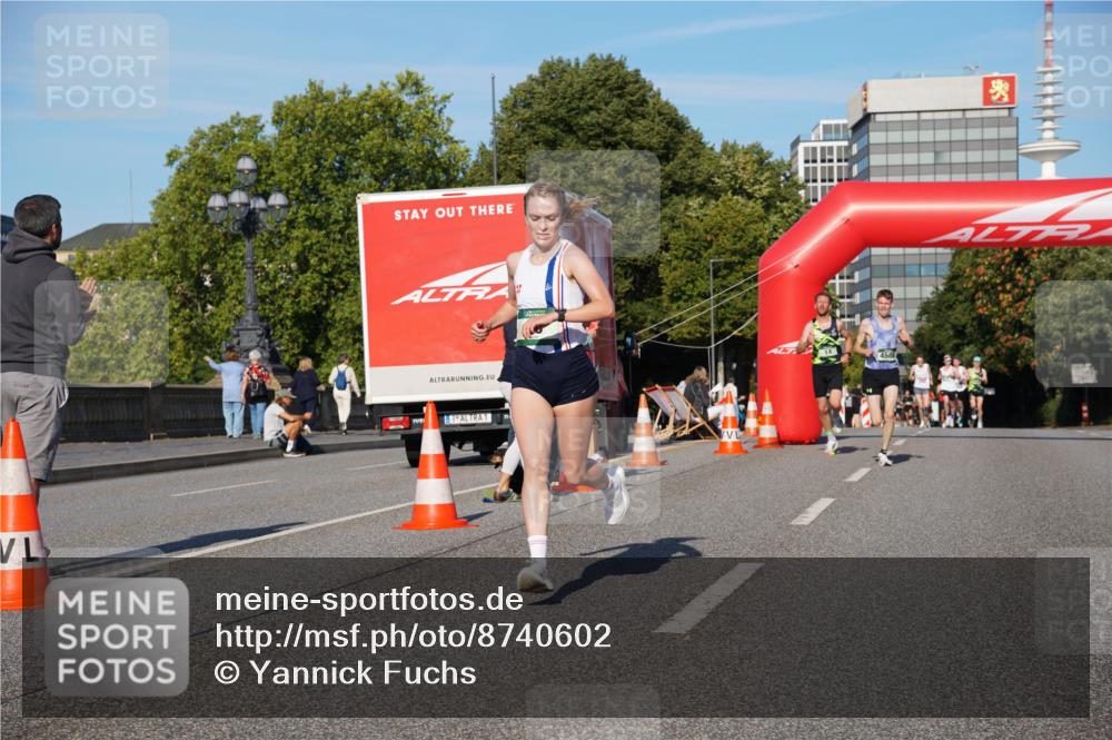 07.09.2025 - BARMER Alsterlauf Yannick Fuchs http://msf.ph/oto/8740602 07.09.2025 09:27:34 Laufen 1, 14, 4586 meine-sportfotos.de