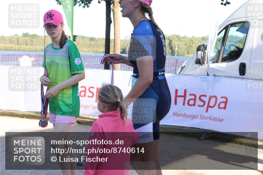 07.09.2025 - 19. Norderstedt Triathlon Luisa Fischer http://msf.ph/oto/8740614 07.09.2025 16:54:20 Ziel 1083, 1470 meine-sportfotos.de