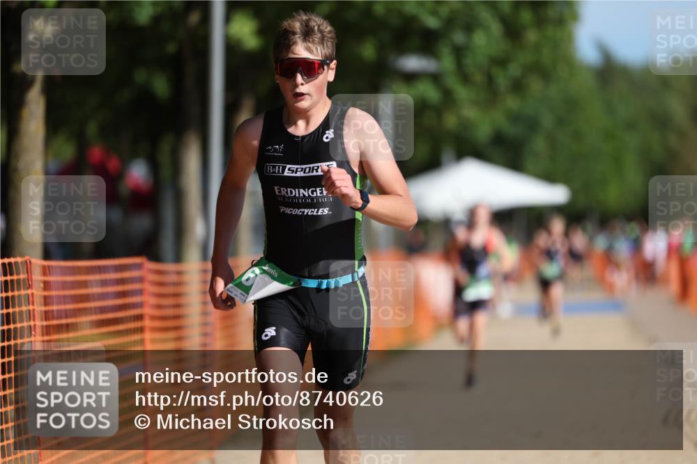 07.09.2025 - 19. Norderstedt Triathlon Michael Strokosch http://msf.ph/oto/8740626 07.09.2025 10:56:00 Laufen 89, 109, 668 meine-sportfotos.de