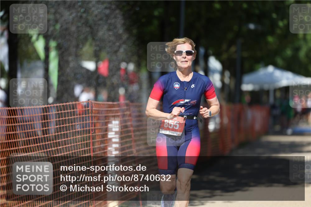 07.09.2025 - 19. Norderstedt Triathlon Michael Strokosch http://msf.ph/oto/8740632 07.09.2025 13:49:29 Laufen 855 meine-sportfotos.de