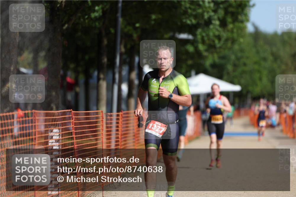 07.09.2025 - 19. Norderstedt Triathlon Michael Strokosch http://msf.ph/oto/8740638 07.09.2025 11:52:31 Laufen 154, 1167, 1188, 1227, 1377 meine-sportfotos.de