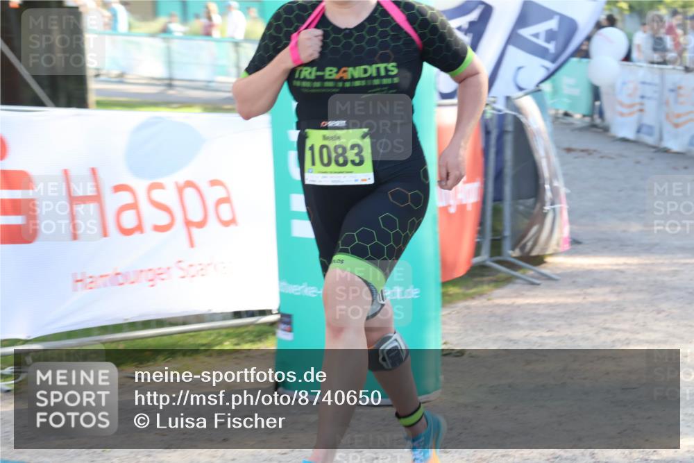 07.09.2025 - 19. Norderstedt Triathlon Luisa Fischer http://msf.ph/oto/8740650 07.09.2025 16:54:23 Ziel 1083 meine-sportfotos.de