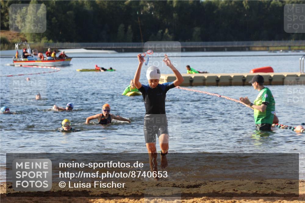 07.09.2025 - 19. Norderstedt Triathlon Luisa Fischer http://msf.ph/oto/8740653 07.09.2025 09:31:00 Schwimmen 564, 578, 597, 602, 616, 621 meine-sportfotos.de