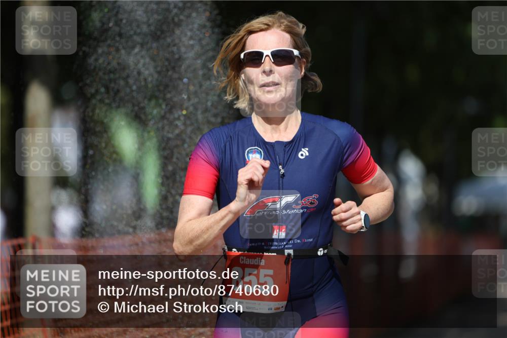 07.09.2025 - 19. Norderstedt Triathlon Michael Strokosch http://msf.ph/oto/8740680 07.09.2025 13:49:31 Laufen 855 meine-sportfotos.de