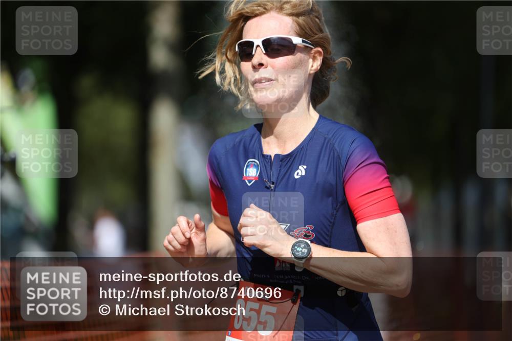 07.09.2025 - 19. Norderstedt Triathlon Michael Strokosch http://msf.ph/oto/8740696 07.09.2025 13:49:31 Laufen 855 meine-sportfotos.de