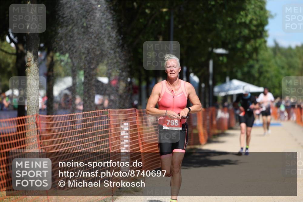 07.09.2025 - 19. Norderstedt Triathlon Michael Strokosch http://msf.ph/oto/8740697 07.09.2025 13:07:03 Laufen 183, 798 meine-sportfotos.de