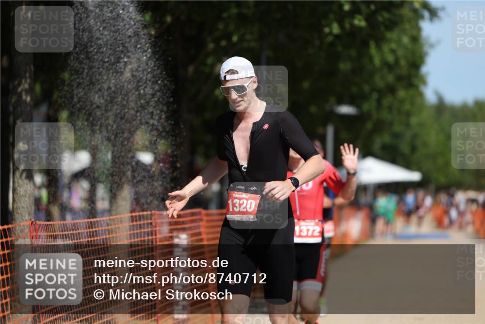 07.09.2025 - 19. Norderstedt Triathlon Michael Strokosch http://msf.ph/oto/8740712 07.09.2025 12:30:58 Laufen 710, 1300, 1320, 1372 meine-sportfotos.de