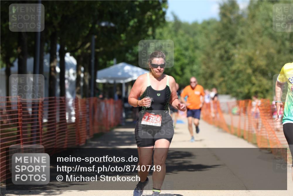 07.09.2025 - 19. Norderstedt Triathlon Michael Strokosch http://msf.ph/oto/8740749 07.09.2025 13:49:42 Laufen 332, 1353 meine-sportfotos.de