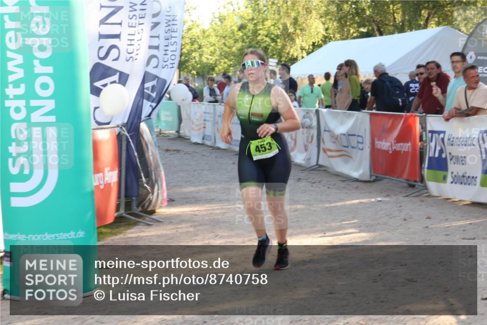 07.09.2025 - 19. Norderstedt Triathlon Luisa Fischer http://msf.ph/oto/8740758 07.09.2025 16:54:41 Ziel 453 meine-sportfotos.de