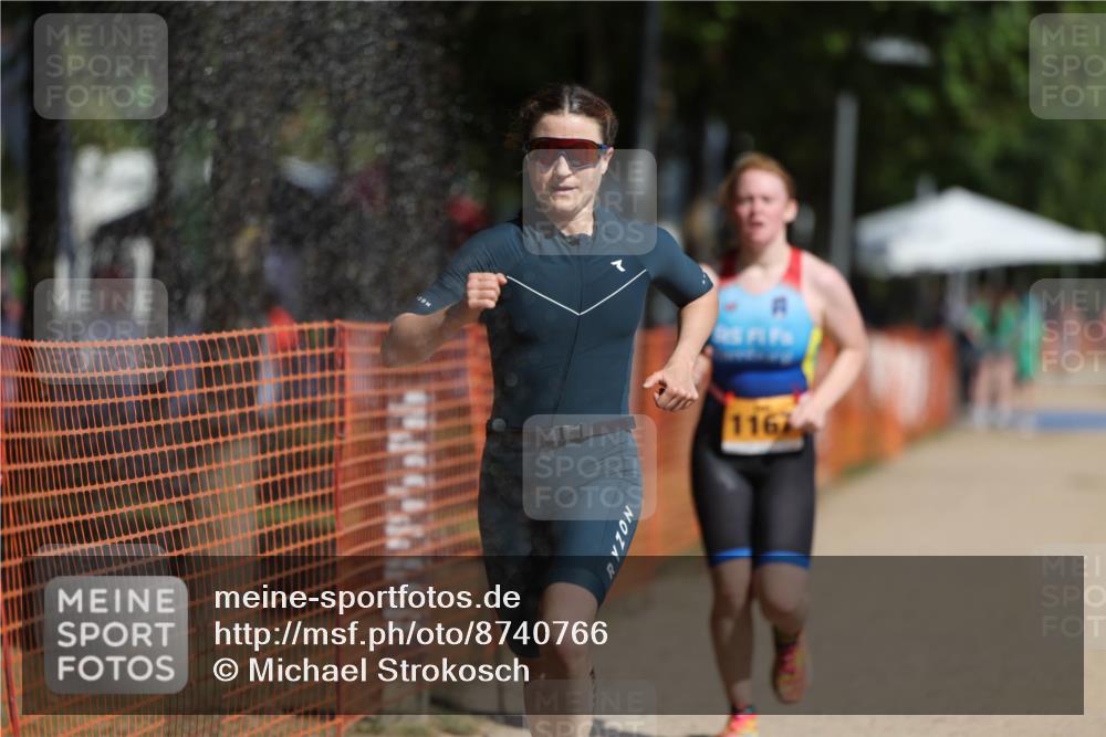 07.09.2025 - 19. Norderstedt Triathlon Michael Strokosch http://msf.ph/oto/8740766 07.09.2025 11:52:36 Laufen 1167, 1227, 1377 meine-sportfotos.de