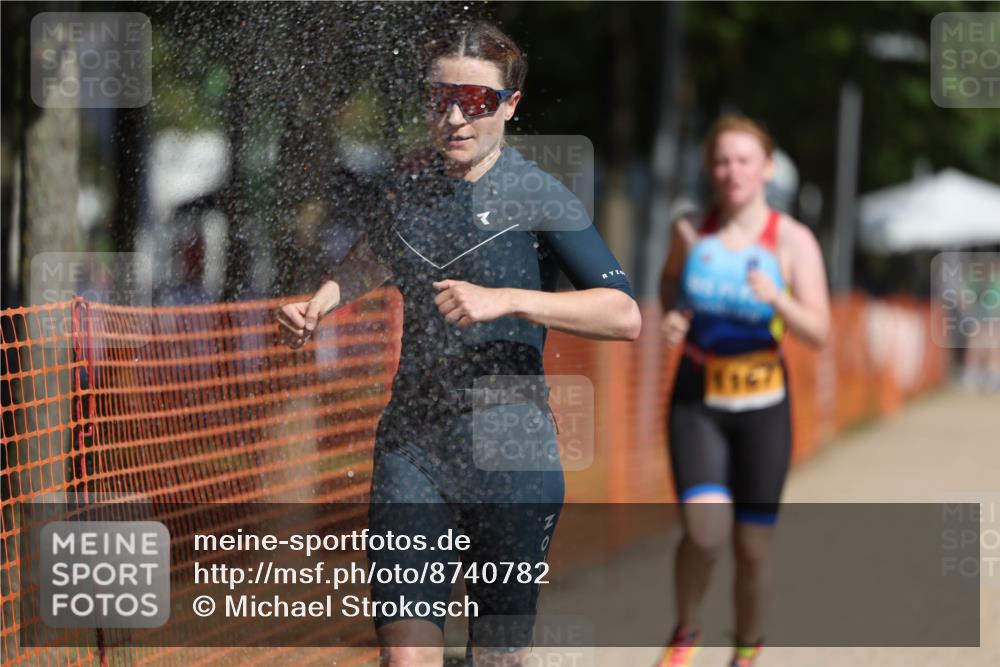 07.09.2025 - 19. Norderstedt Triathlon Michael Strokosch http://msf.ph/oto/8740782 07.09.2025 11:52:37 Laufen 1167, 1227, 1377 meine-sportfotos.de