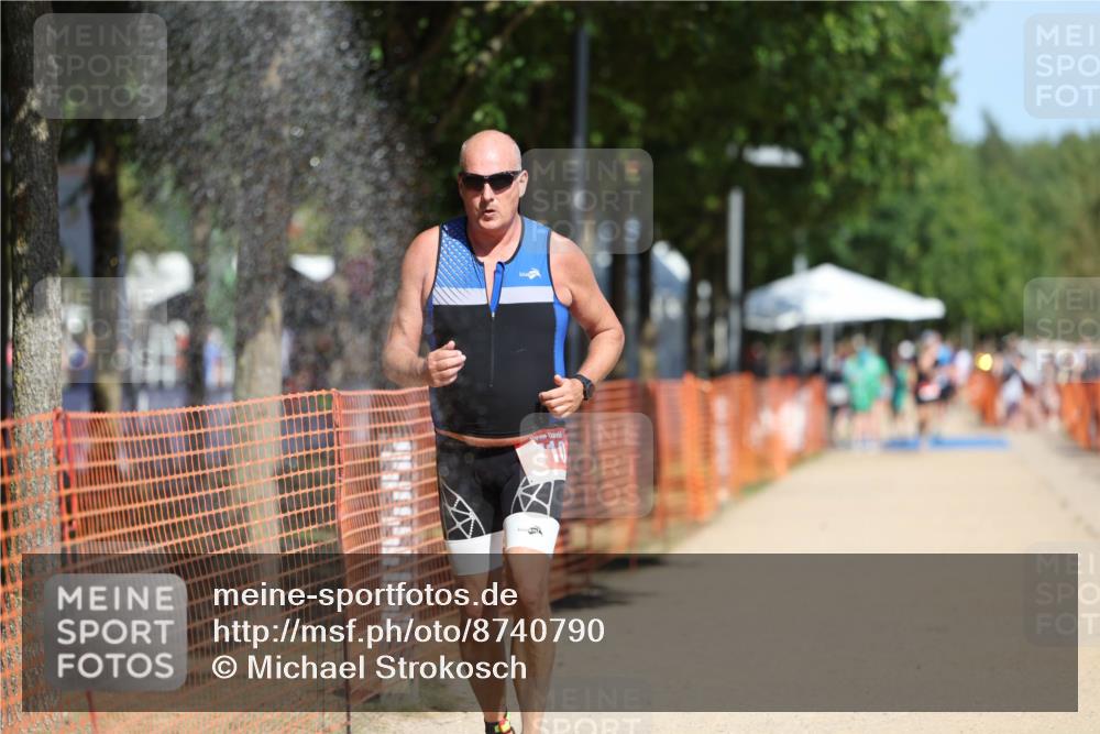 07.09.2025 - 19. Norderstedt Triathlon Michael Strokosch http://msf.ph/oto/8740790 07.09.2025 12:31:01 Laufen 710, 1300, 1320, 1372 meine-sportfotos.de
