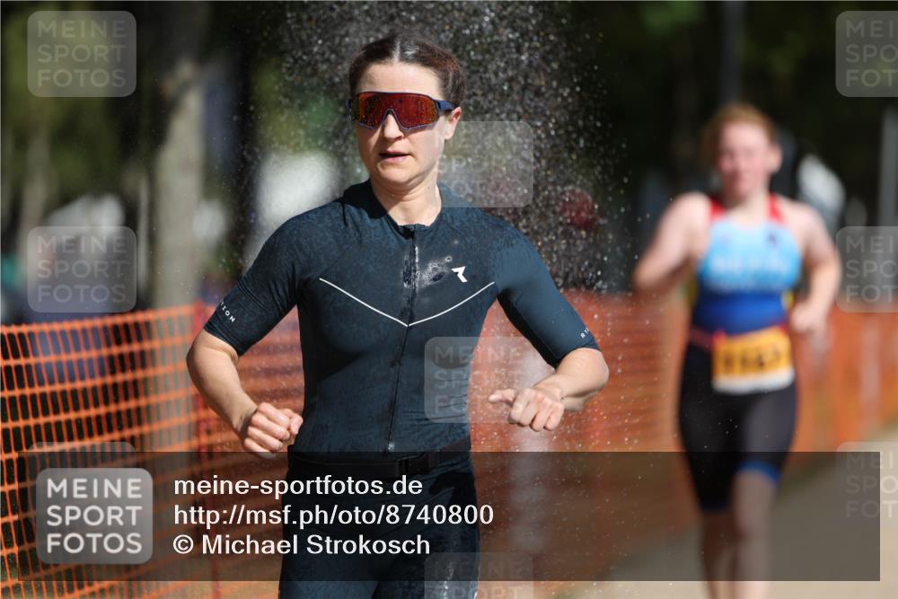 07.09.2025 - 19. Norderstedt Triathlon Michael Strokosch http://msf.ph/oto/8740800 07.09.2025 11:52:37 Laufen 1167, 1227, 1377 meine-sportfotos.de