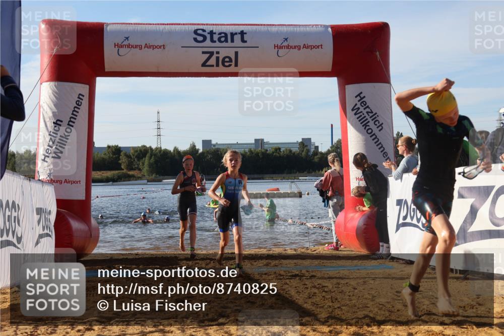 07.09.2025 - 19. Norderstedt Triathlon Luisa Fischer http://msf.ph/oto/8740825 07.09.2025 09:31:13 Schwimmen 555, 564, 608, 610 meine-sportfotos.de