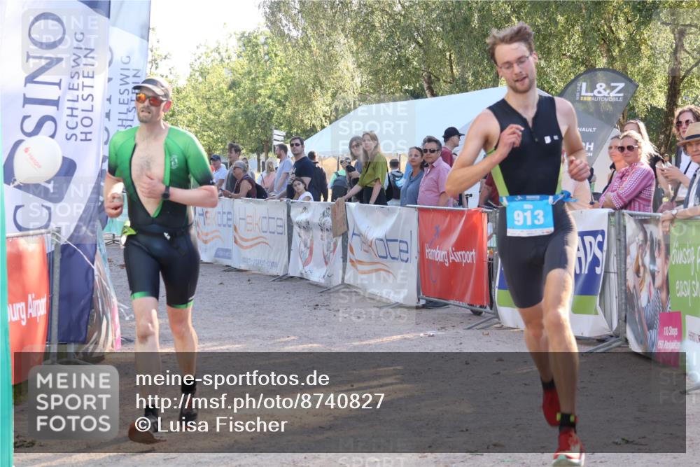 07.09.2025 - 19. Norderstedt Triathlon Luisa Fischer http://msf.ph/oto/8740827 07.09.2025 16:55:07 Ziel 913, 1494 meine-sportfotos.de