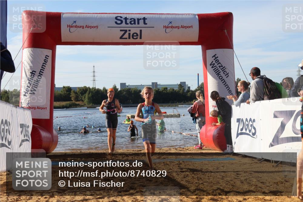 07.09.2025 - 19. Norderstedt Triathlon Luisa Fischer http://msf.ph/oto/8740829 07.09.2025 09:31:14 Schwimmen 555, 564, 608, 610 meine-sportfotos.de