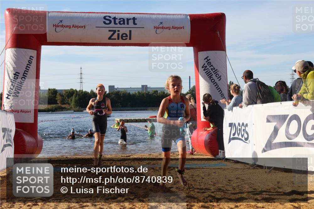 07.09.2025 - 19. Norderstedt Triathlon Luisa Fischer http://msf.ph/oto/8740839 07.09.2025 09:31:14 Schwimmen 555, 564, 608, 610 meine-sportfotos.de