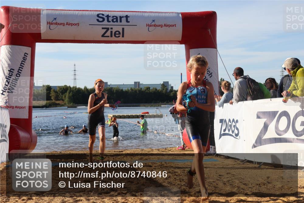 07.09.2025 - 19. Norderstedt Triathlon Luisa Fischer http://msf.ph/oto/8740846 07.09.2025 09:31:15 Schwimmen 555, 564, 608, 610 meine-sportfotos.de