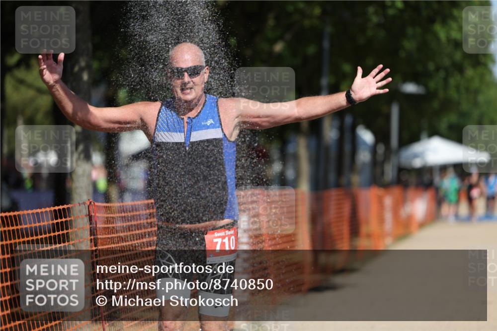 07.09.2025 - 19. Norderstedt Triathlon Michael Strokosch http://msf.ph/oto/8740850 07.09.2025 12:31:02 Laufen 710, 1320, 1372 meine-sportfotos.de