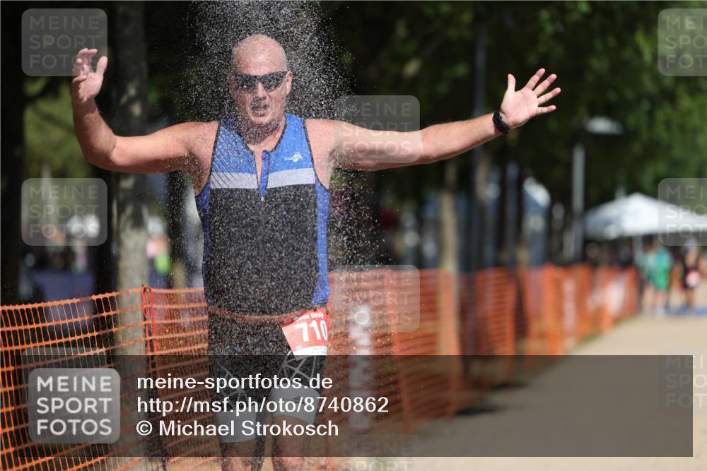 07.09.2025 - 19. Norderstedt Triathlon Michael Strokosch http://msf.ph/oto/8740862 07.09.2025 12:31:02 Laufen 710, 1320, 1372 meine-sportfotos.de