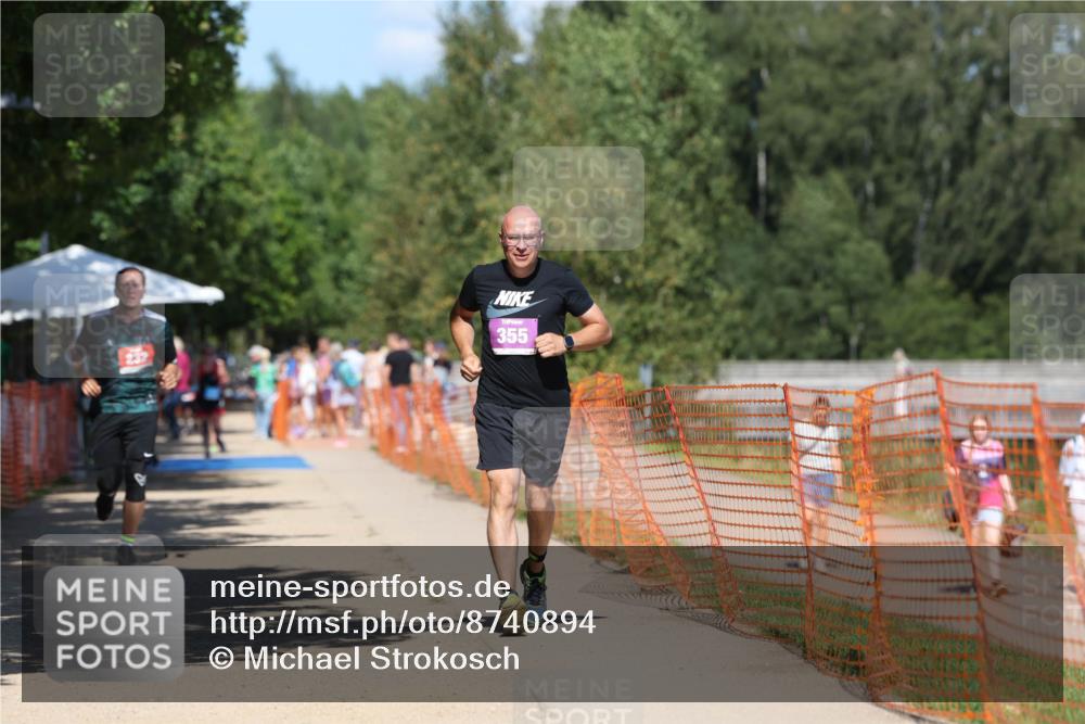 07.09.2025 - 19. Norderstedt Triathlon Michael Strokosch http://msf.ph/oto/8740894 07.09.2025 13:49:56 Laufen 232, 353, 355, 1304 meine-sportfotos.de