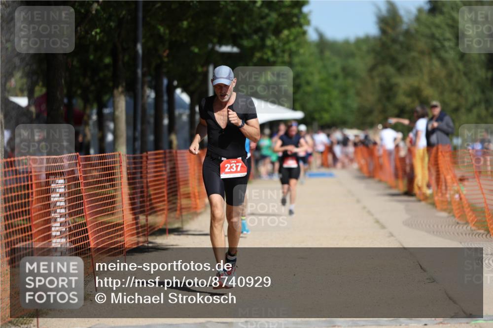 07.09.2025 - 19. Norderstedt Triathlon Michael Strokosch http://msf.ph/oto/8740929 07.09.2025 12:31:17 Laufen 215, 237, 1361 meine-sportfotos.de