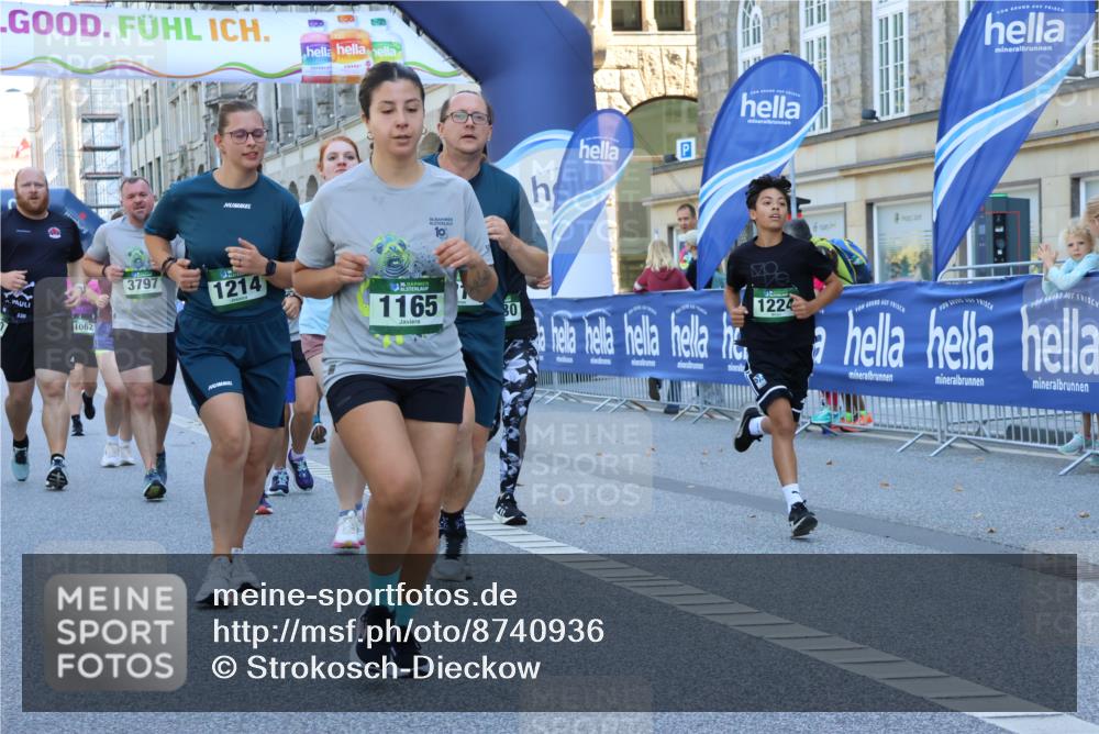 07.09.2025 - BARMER Alsterlauf Strokosch-Dieckow http://msf.ph/oto/8740936 07.09.2025 11:42:19 Ziel 1005, 1060, 1074, 1075, 1109, 1124, 1190, 1227, 1228, 1229, 2926, 2927, 8196, 8320, 8430, 8473 meine-sportfotos.de
