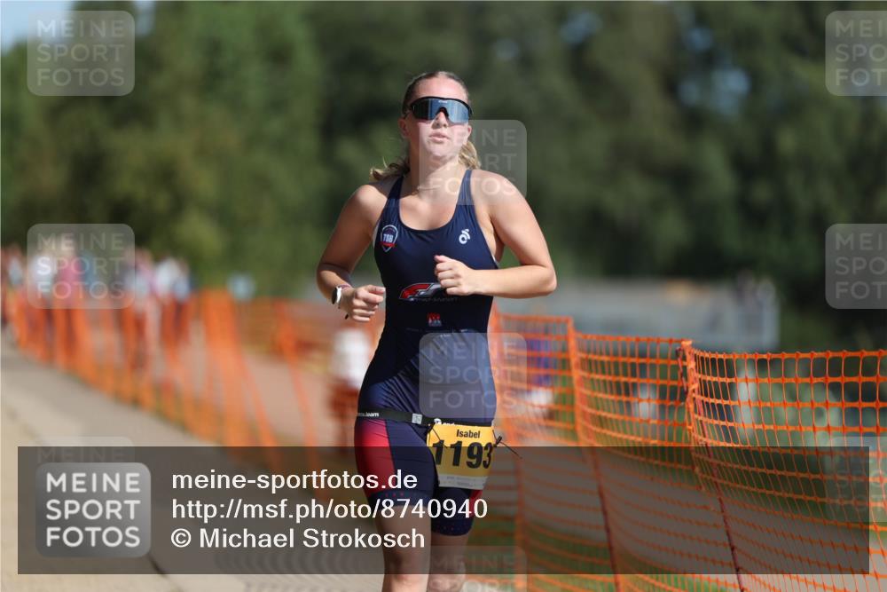 07.09.2025 - 19. Norderstedt Triathlon Michael Strokosch http://msf.ph/oto/8740940 07.09.2025 11:52:46 Laufen 1193 meine-sportfotos.de