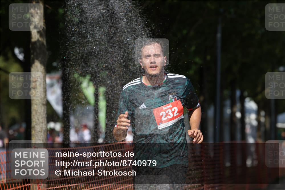 07.09.2025 - 19. Norderstedt Triathlon Michael Strokosch http://msf.ph/oto/8740979 07.09.2025 13:50:04 Laufen 232, 355 meine-sportfotos.de