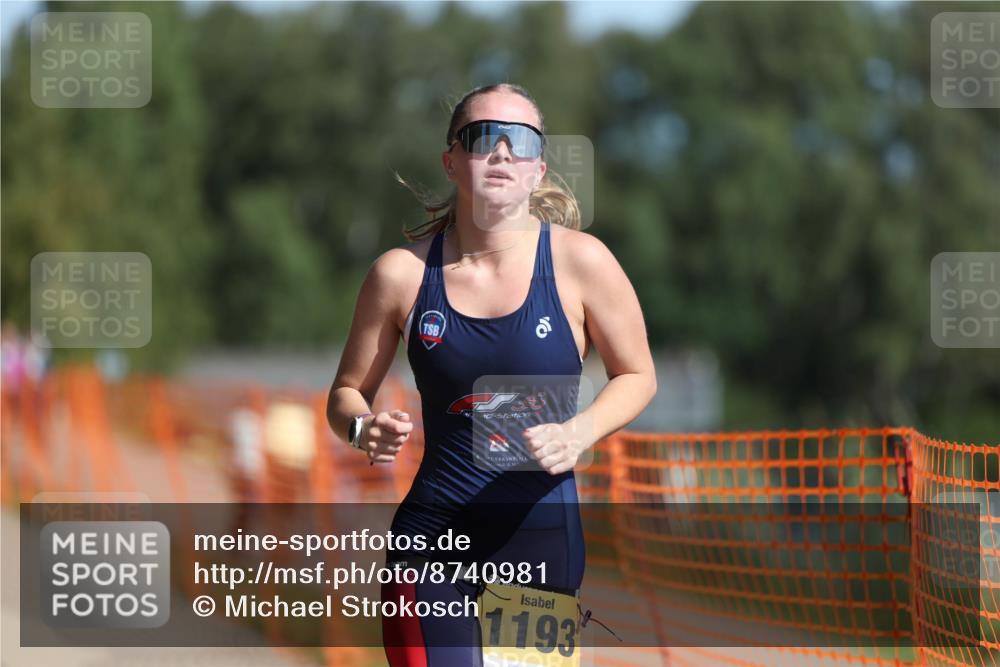 07.09.2025 - 19. Norderstedt Triathlon Michael Strokosch http://msf.ph/oto/8740981 07.09.2025 11:52:47 Laufen 1193 meine-sportfotos.de