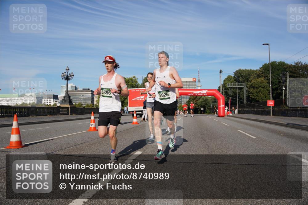 07.09.2025 - BARMER Alsterlauf Yannick Fuchs http://msf.ph/oto/8740989 07.09.2025 09:27:46 Laufen 5396, 56, 5826 meine-sportfotos.de