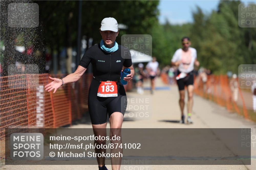 07.09.2025 - 19. Norderstedt Triathlon Michael Strokosch http://msf.ph/oto/8741002 07.09.2025 13:07:11 Laufen 183, 187 meine-sportfotos.de