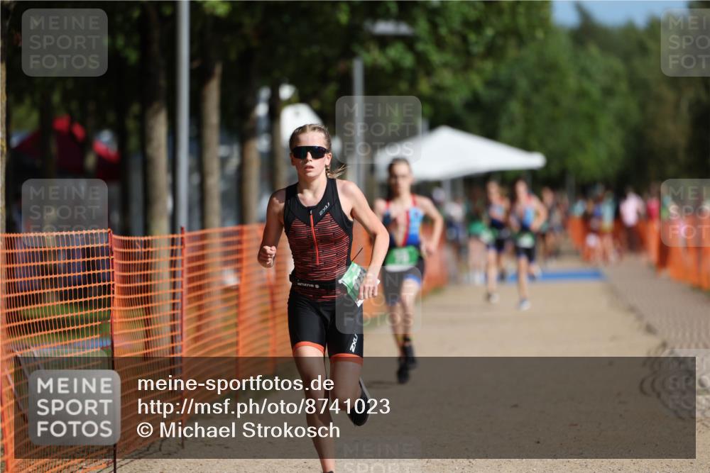 07.09.2025 - 19. Norderstedt Triathlon Michael Strokosch http://msf.ph/oto/8741023 07.09.2025 10:56:12 Laufen 70, 114, 682 meine-sportfotos.de