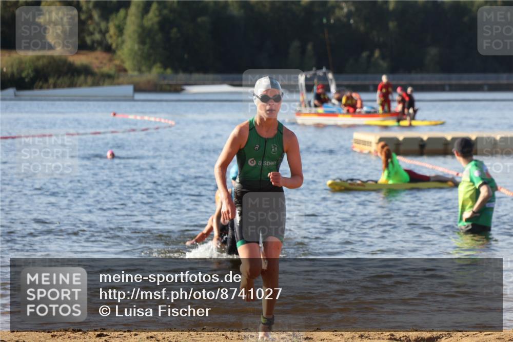 07.09.2025 - 19. Norderstedt Triathlon Luisa Fischer http://msf.ph/oto/8741027 07.09.2025 09:31:32 Schwimmen 560, 571, 574, 579, 581, 632 meine-sportfotos.de