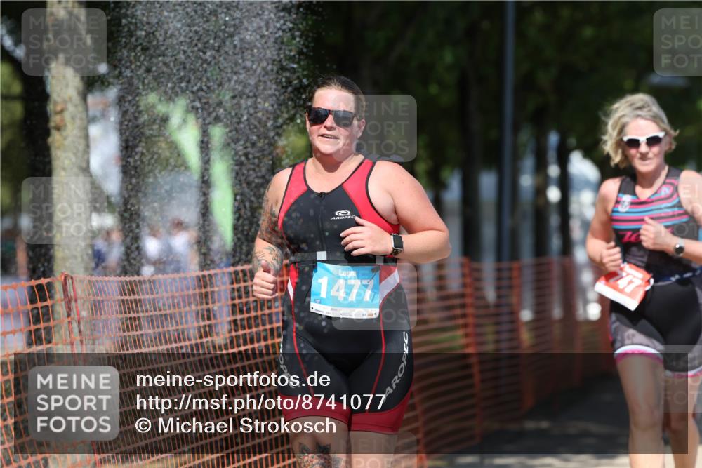 07.09.2025 - 19. Norderstedt Triathlon Michael Strokosch http://msf.ph/oto/8741077 07.09.2025 13:50:23 Laufen 160, 747, 1477 meine-sportfotos.de