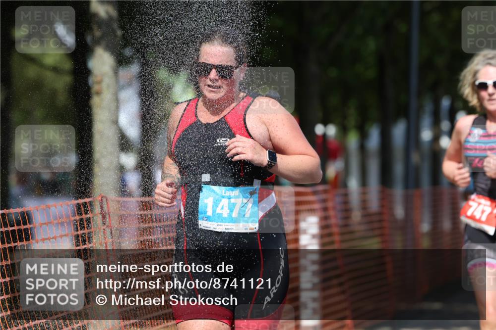 07.09.2025 - 19. Norderstedt Triathlon Michael Strokosch http://msf.ph/oto/8741121 07.09.2025 13:50:23 Laufen 160, 747, 1477 meine-sportfotos.de