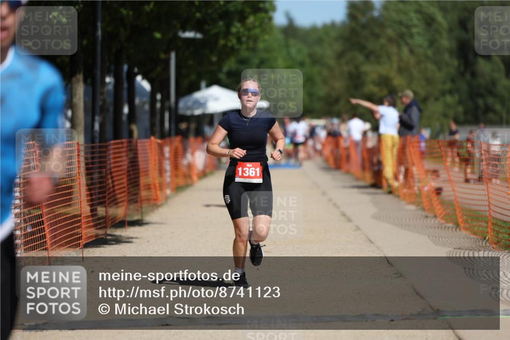 07.09.2025 - 19. Norderstedt Triathlon Michael Strokosch http://msf.ph/oto/8741123 07.09.2025 12:31:23 Laufen 215, 237, 1231, 1361 meine-sportfotos.de