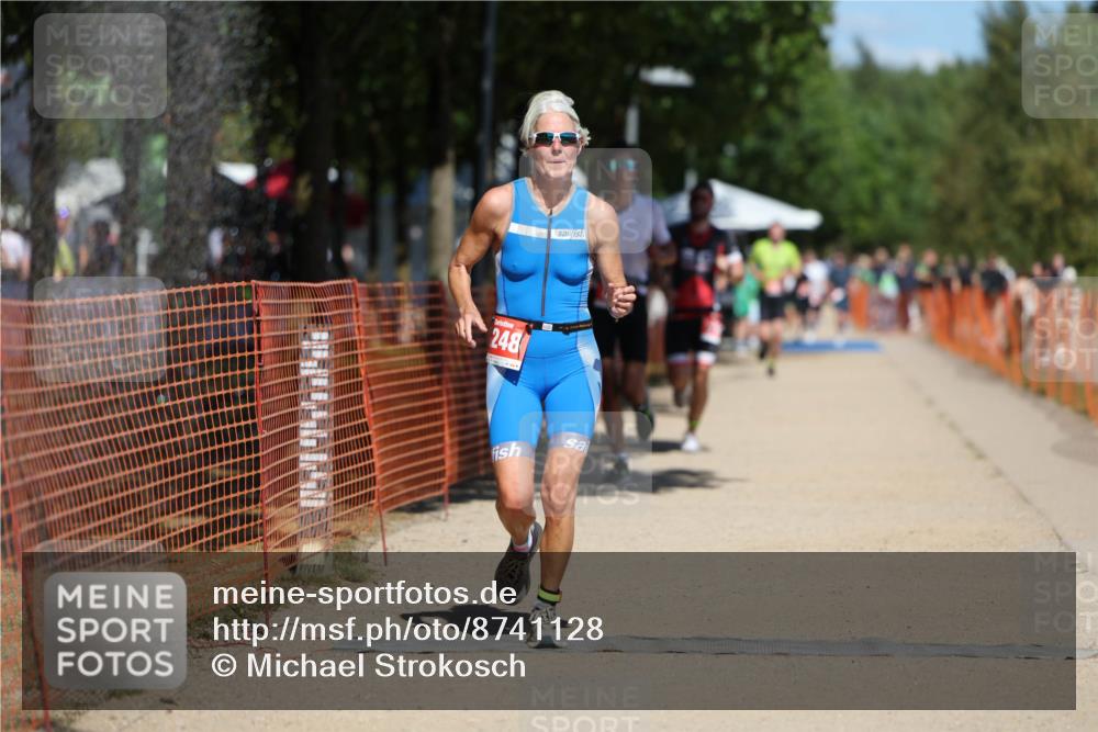 07.09.2025 - 19. Norderstedt Triathlon Michael Strokosch http://msf.ph/oto/8741128 07.09.2025 13:07:19 Laufen 187, 732, 814, 1248 meine-sportfotos.de