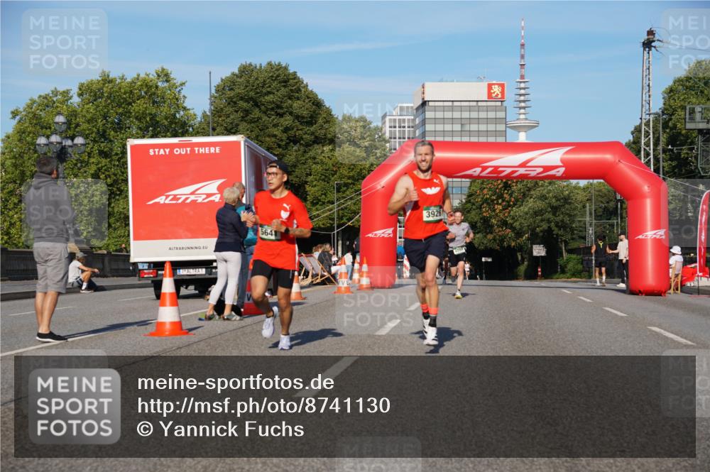 07.09.2025 - BARMER Alsterlauf Yannick Fuchs http://msf.ph/oto/8741130 07.09.2025 09:27:49 Laufen 1, 5641, 3926, 4288 meine-sportfotos.de