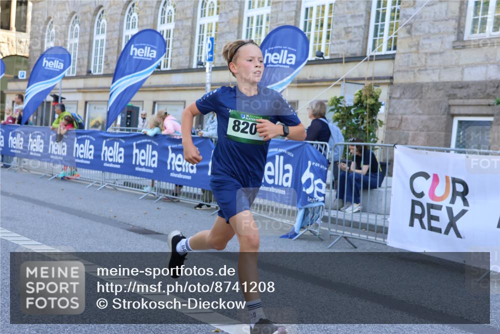07.09.2025 - BARMER Alsterlauf Strokosch-Dieckow http://msf.ph/oto/8741208 07.09.2025 11:41:59 Ziel 1028, 1039, 1076, 1078, 1079, 1114, 1116, 1141, 1181, 1182, 1184, 1212, 1220, 1221, 1223, 1236, 1237, 8097, 8116, 8474, 8475 meine-sportfotos.de