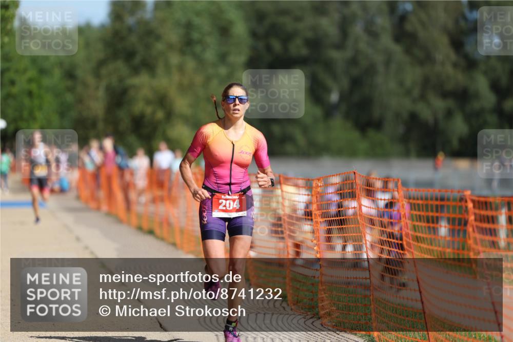 07.09.2025 - 19. Norderstedt Triathlon Michael Strokosch http://msf.ph/oto/8741232 07.09.2025 11:53:12 Laufen 204, 1174, 1203 meine-sportfotos.de